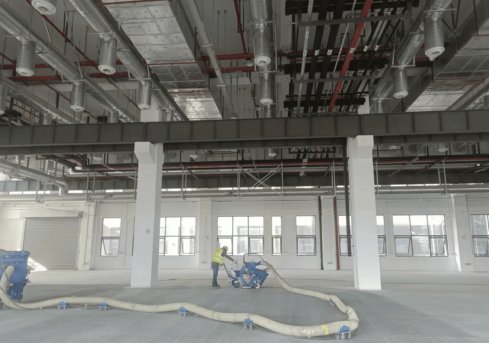 博世动力总成工业地坪改造项目
Bosch Powertrain Industrial Floor Renovation 9