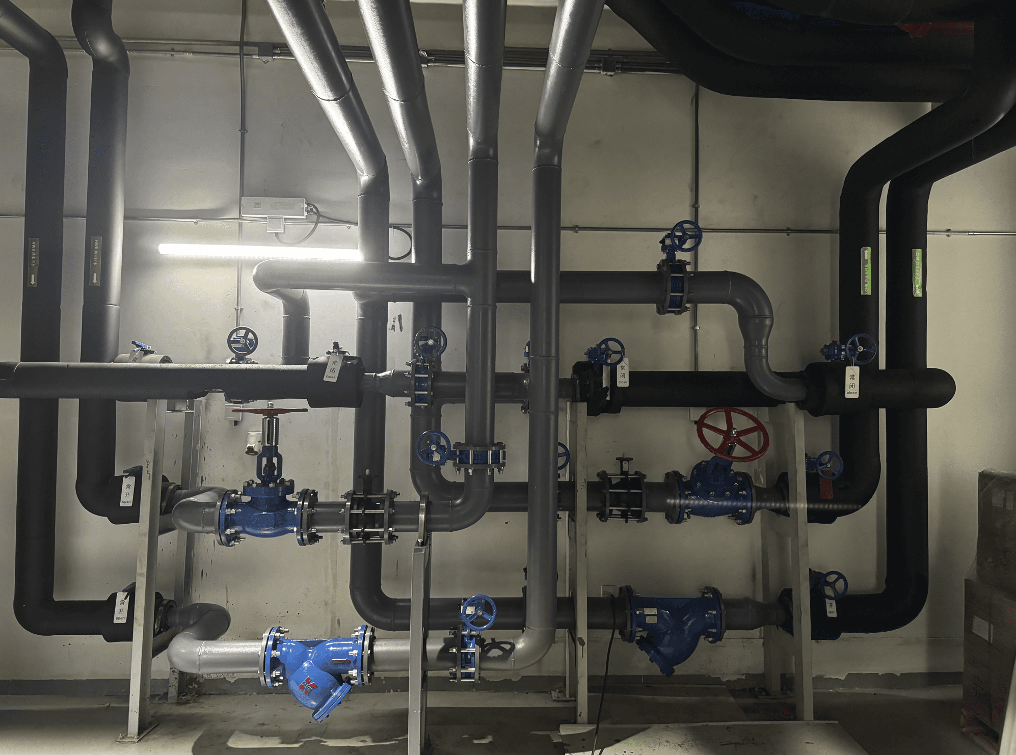 二期显示屏预装车间ISO7级洁净室扩展延伸改造项目
DPA2 extension_Laser welding reconstruct to ISO7 clean room 4